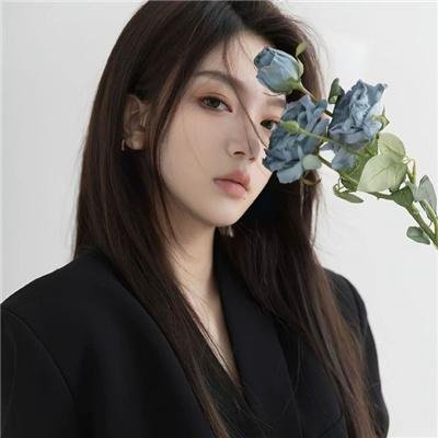 别惹新娘，她是龙国凤皇